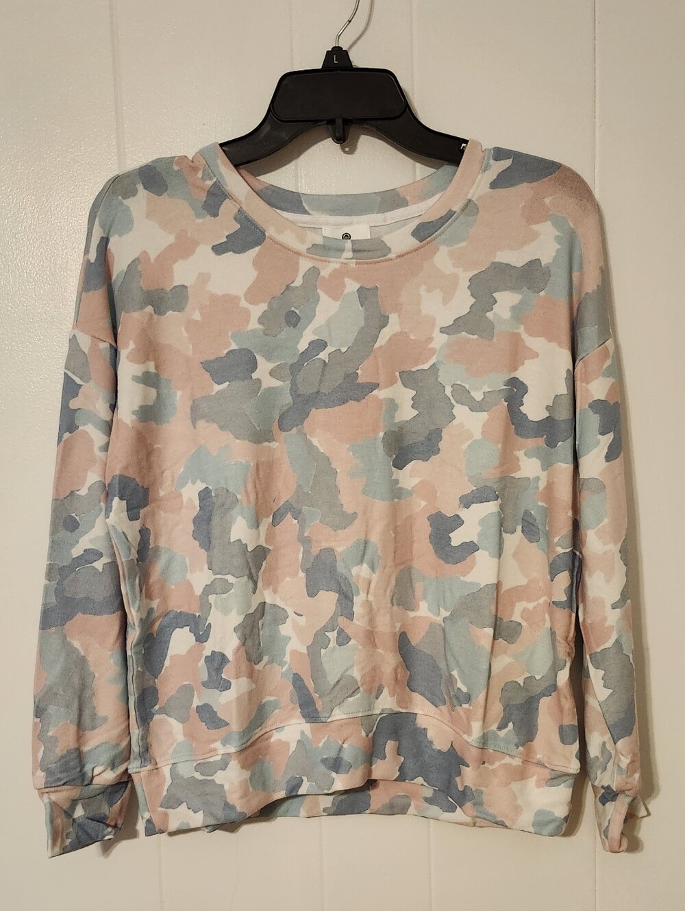 Nwt- Sundry Abstract Camo Pullover Sweatshirt Xs